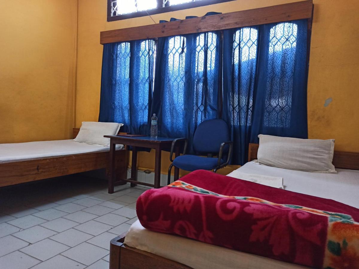 Hotel Aane Itānagar Exteriér fotografie