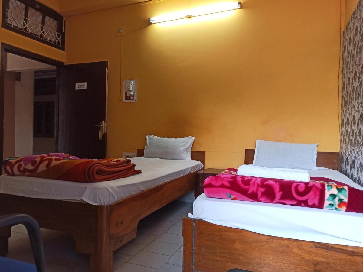 Hotel Aane Itānagar Exteriér fotografie